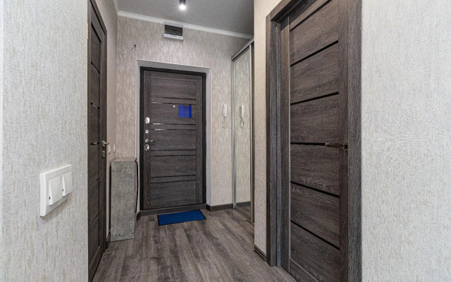 Квартира Здесь Отдых на Домбайской (Губернский)