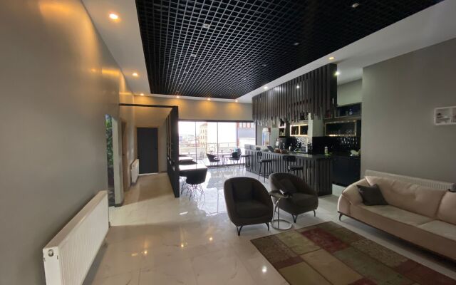 Continental Airport Hotel