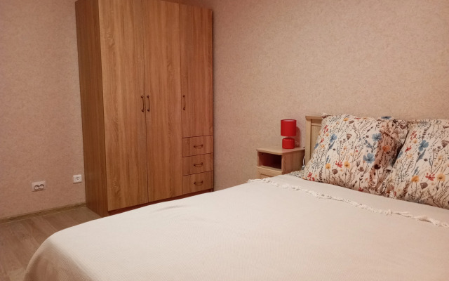 Квартира Просторная двушка с большой кухней