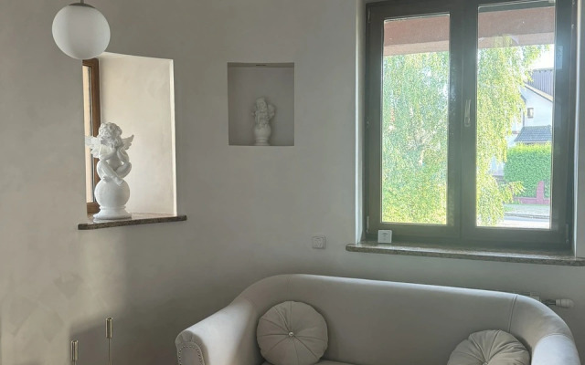 Ostrov Very Na 13 CHelovek SPA kompleks Bania Na Drovakh Bassein Guest House