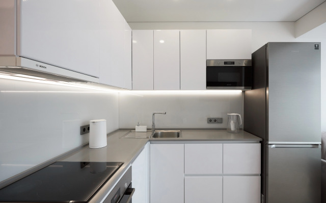 Yevrodvukhkomnatnaya v Zhk Karavella Portugalii Flat