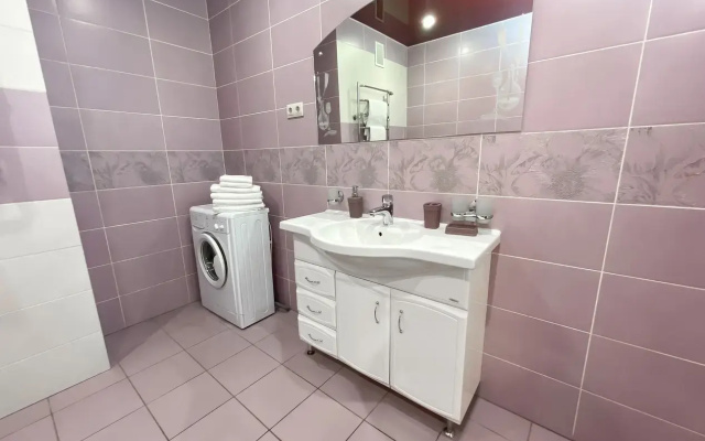 Apartamenty semejnye s kaminom u TC Akvamoll