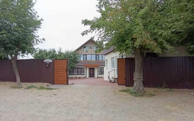 Craft Guest house