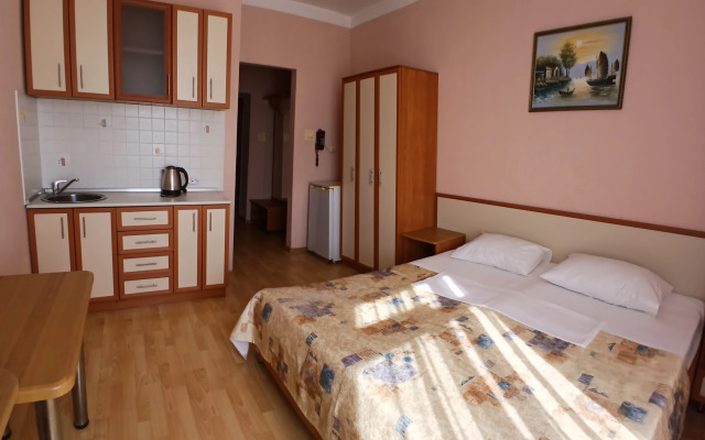 Fregat Private house