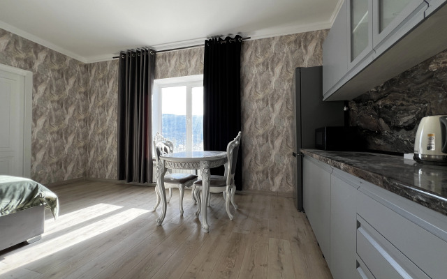 Апартаменты Ботлих ваш личный апартамент с видом на горы