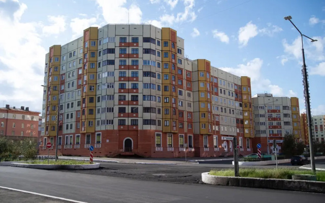 Goldfish Na Ulitse Sevastopolskoy 8/3 Flat