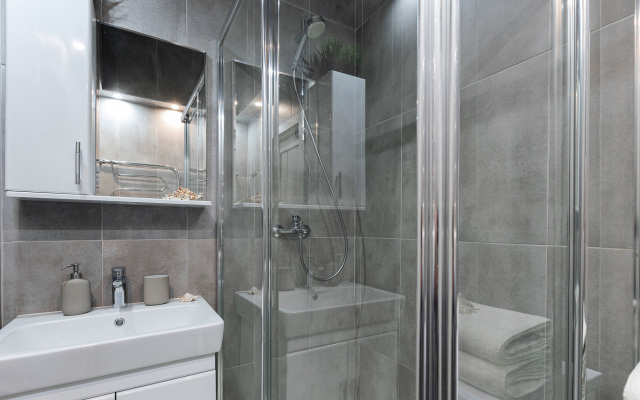 Апартаменты на Караванной