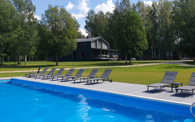 Гостевой Дом Edimonovo Village