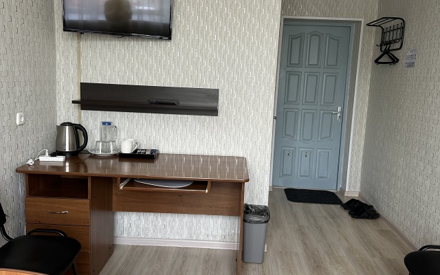 Lada Hotel
