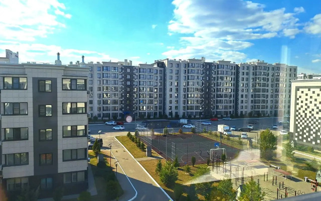 S Individualnym Parkovochnym Mestom, Bataysk Flat