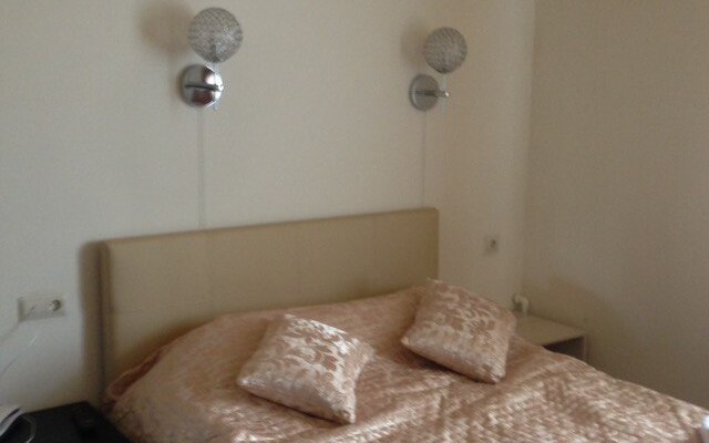 Noj Mini-Hotel