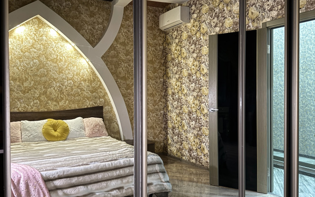 Апартаменты с панорамными окнами в новом доме