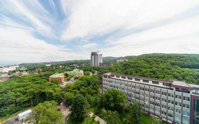 Квартира 100 Летия Владивостока 163