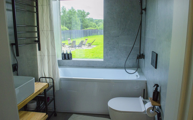 Частный дом у реки с 3 спальнями