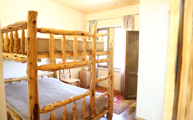 Вилла Harmony Mountain Cottage