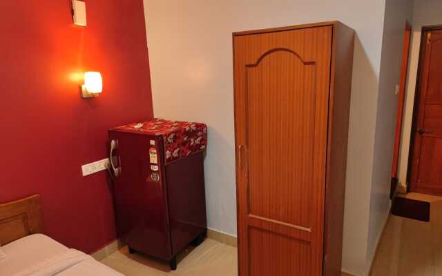 Baga Beach Myron Guest House