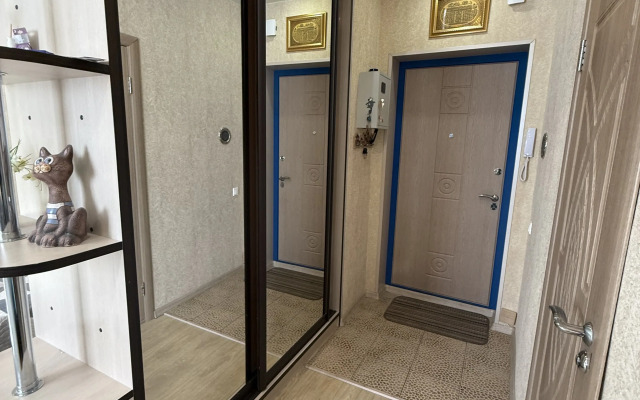 Komfortabelnaya Na Kamaya 8 Flat