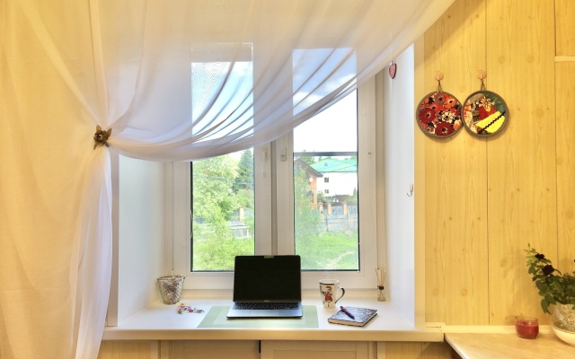 Ostanovis V Samom Tsentre Flat