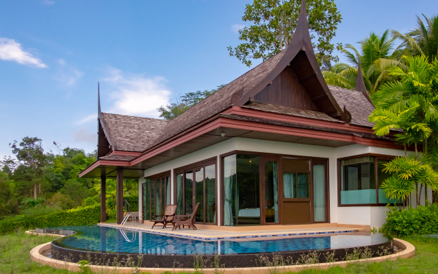 Ocean view Villa with Infinity Pool & King-bed	