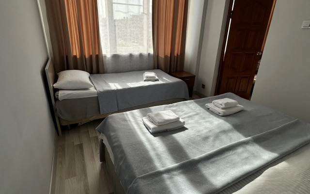 Cheshskij Dom Hotel