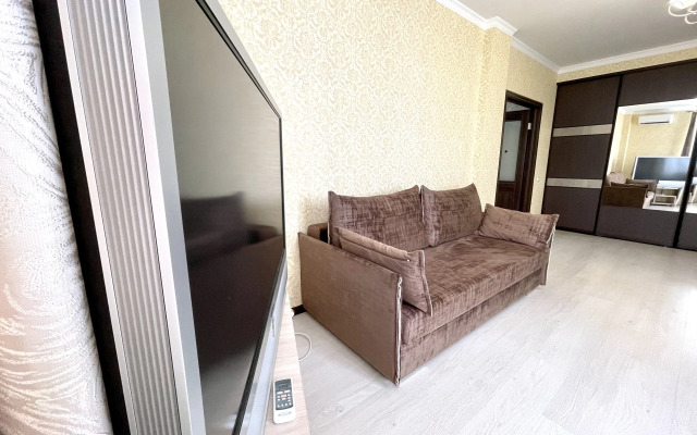 Апартаменты двухкомнатные 730 по ул. Красноармейская, 130