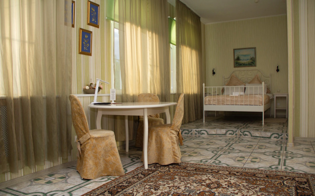 Гостиница Яръ