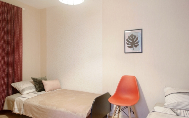 V Samom Tsentre S 4 Razdelnymi Mestami Flat