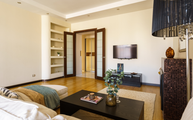 Апартаменты Элегантная квартира с камином