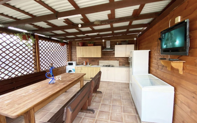 Yuzhnyi Guest House