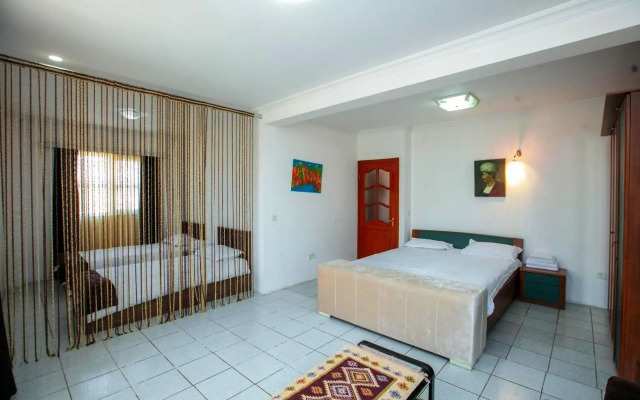 Old City Hatefi Apartment hotel