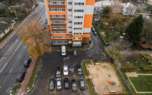 Апартаменты Однокомнатные на Дуки, 11 этаж, Мишки