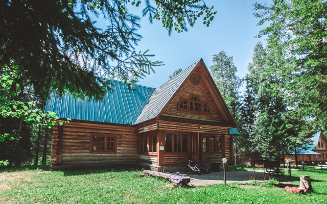 Gostinyij Dvor Hotel