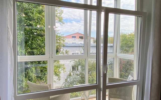 Квартира 2-комнaтная в истopичecкoй чacти гopода