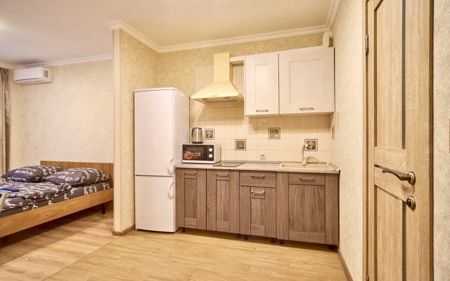 Апартаменты Уютная Студия с большой лоджией в доме бизнес-класса