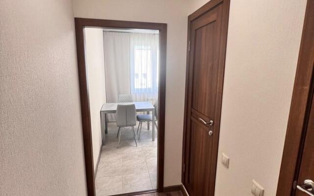 Апартаменты 2-х комнатные. ул. Батурина. д. 19