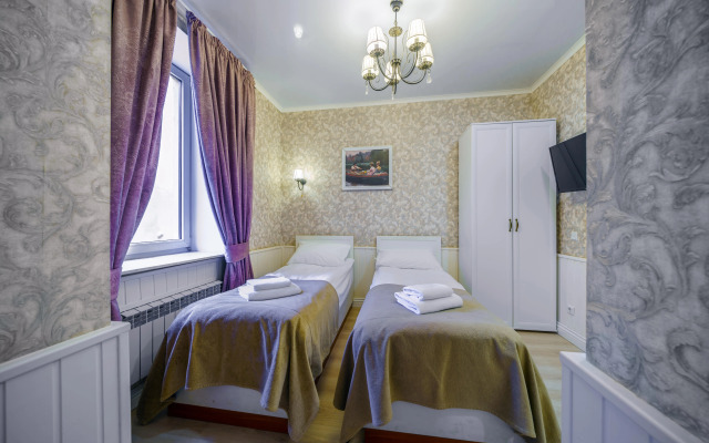 Art na Repina Hotel
