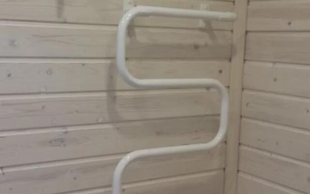 Частный дом на 1-м Академическом переулке 9