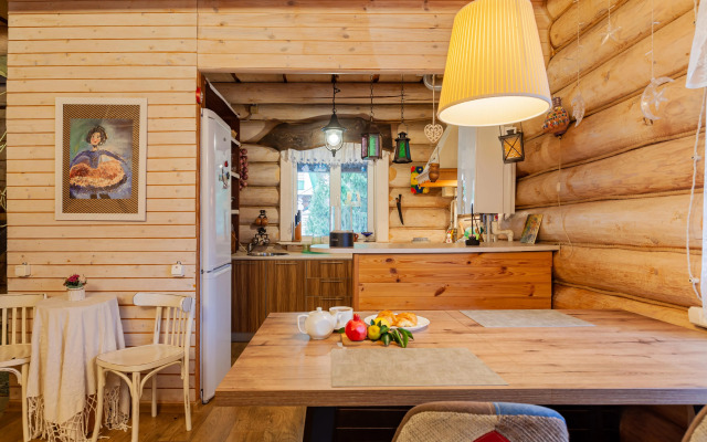 U Raify Guest House