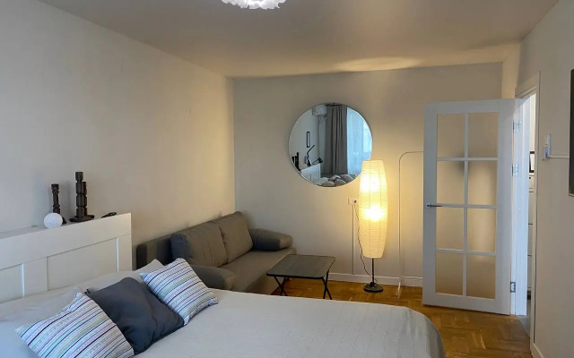Sovremenny Uyut v Tsentre Minska Flat
