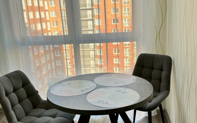 Royal Green Apartment U Korolevskikh Vorot Flat