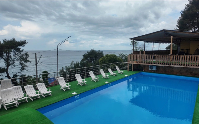 Sunny summer boarding house