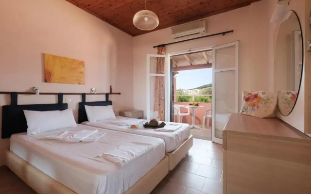 Canal D'Amour Village Apartments