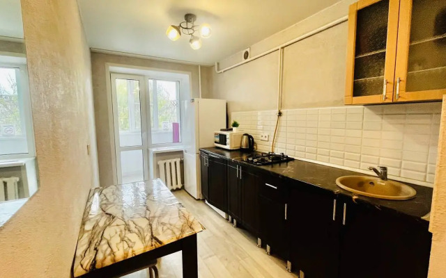 Апартаменты Однокомнатные на Максима Горького 93