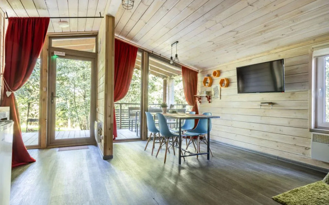 Частный дом у озера Кипень