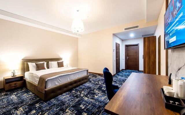 Mirotel Hotel