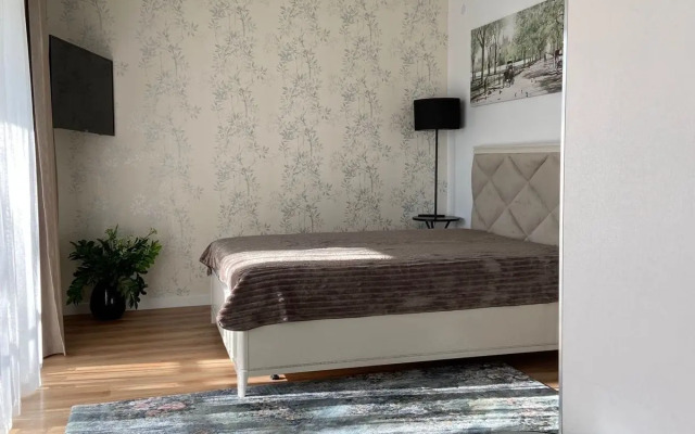 U Berega Morya s Vidom Na Park  Apartments