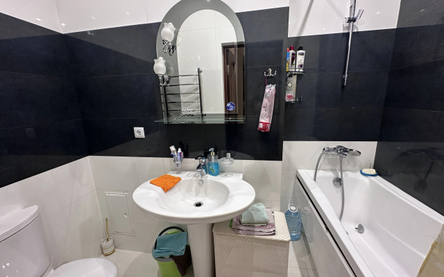 Na Ulitse Zheleznovodskaya 5 Flat