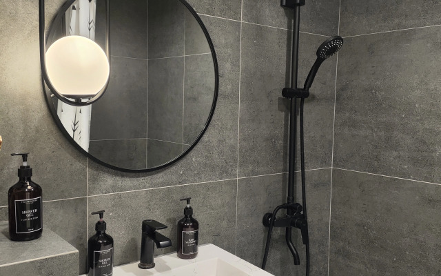 Квартира NATALI Aparts 73в.2