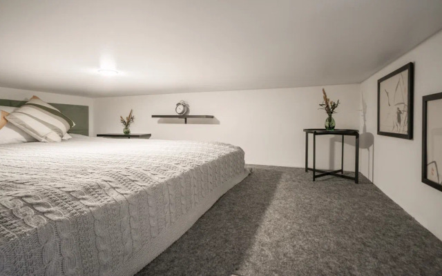 Tut Atmosfera Pitera Flat