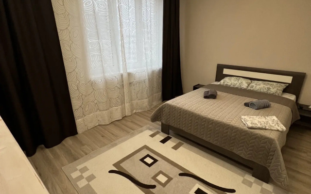 V Novom Rayone Vostok Flat